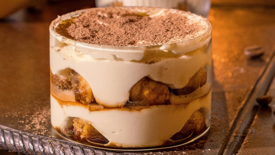 Mailand: Lerne, wie man mit der Mokka-Kaffeemaschine echtes Tiramisu zubereitet Mailand: Lerne, wie ...