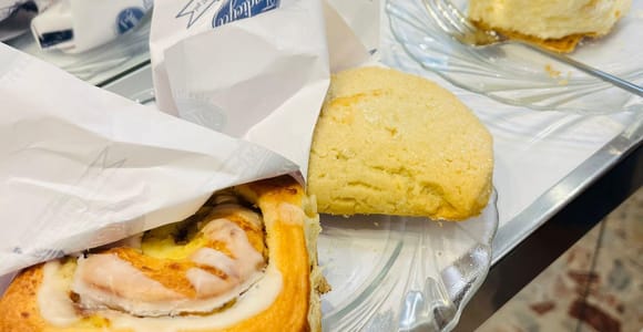 Ultimative Foodtour durch Split mit vollem Essen und Getränken