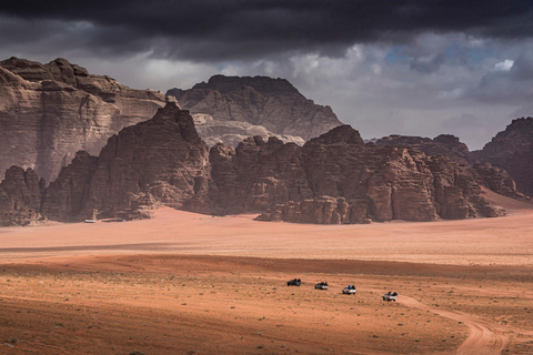 Tour privato Petra e wadi Rum