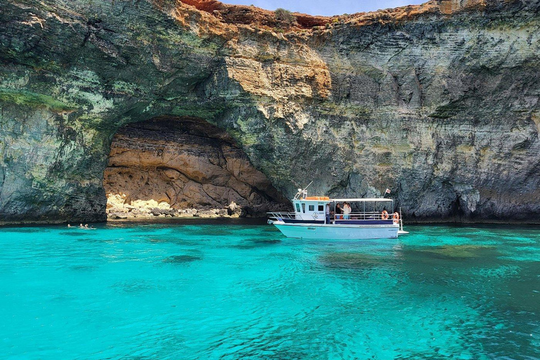 Mellieha: Comino Sunset Small Boat Cruise with Swim Stops