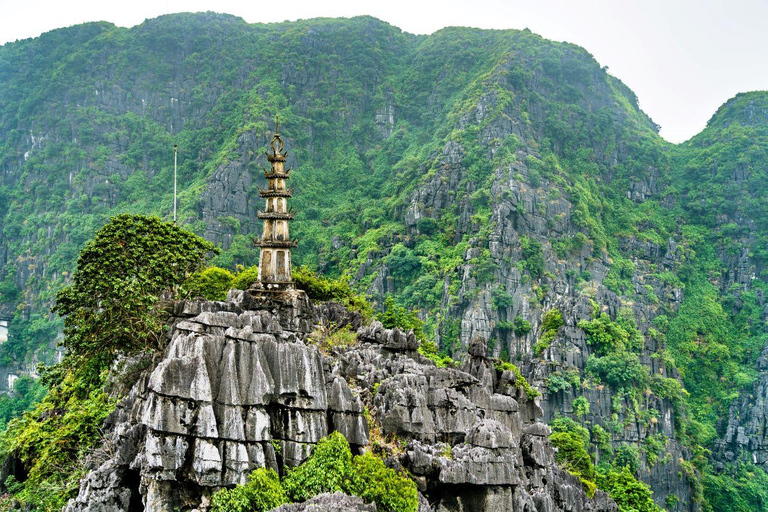 From Hanoi: Ninh Binh- Hoa Lu-Tam Coc- Mua Cave- Highlight