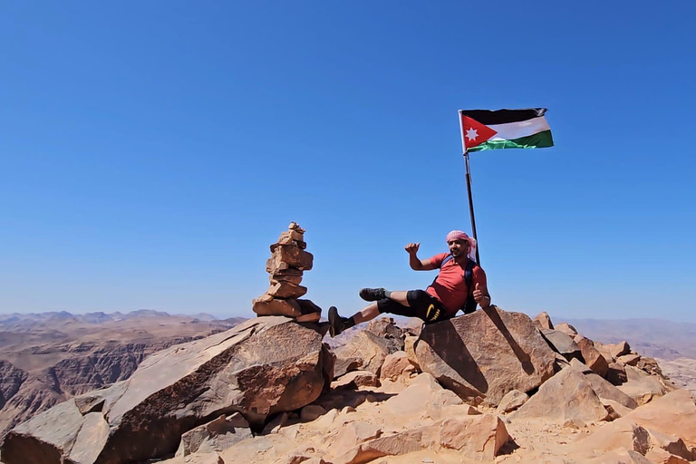 Wadi Rum View Camp: Full-Day Desert Jeep Tour With 3 Meals