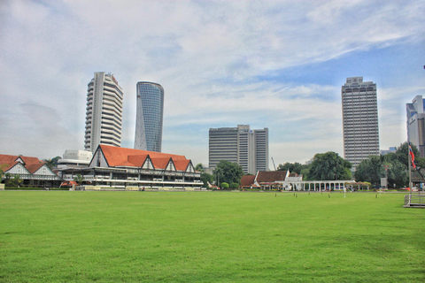 Kuala Lumpur: tour de 1 día por la ciudad y las cuevas de BatuShared Tour: Meet at Location