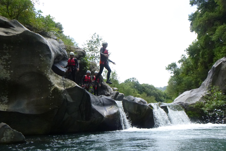 Canyoning and bodyrafting in the Alcantara River