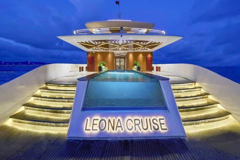 Leona Dinner Cruise – Evening Cruise in Ha Long Bay