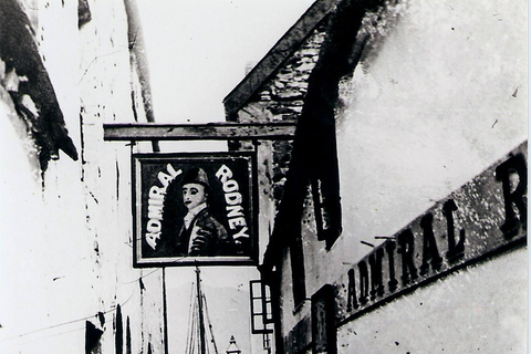 Ilfracombe Harbour: Ghost Tour