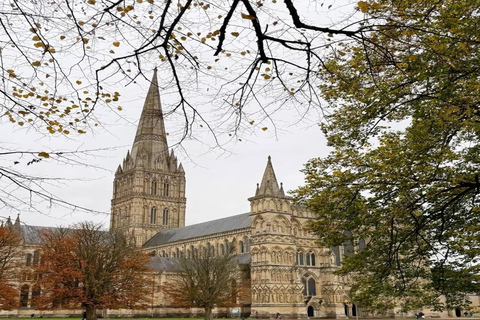 London: Stonehenge, Bath, and Salisbury Private Tour