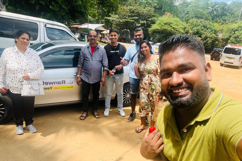 Au départ de Sigiriya : visite de la ville de Kandy avec arrêts clés