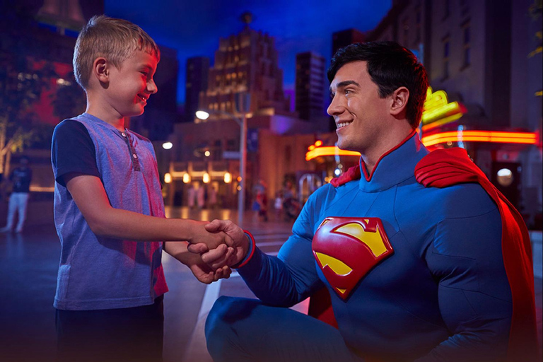 Dubaï : mosquée Sheikh Zayed et Warner Bros avec transfert