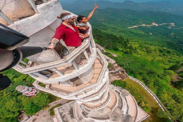 Colombo to Ambuluwawa Tower Private Day Trip 12 Hours