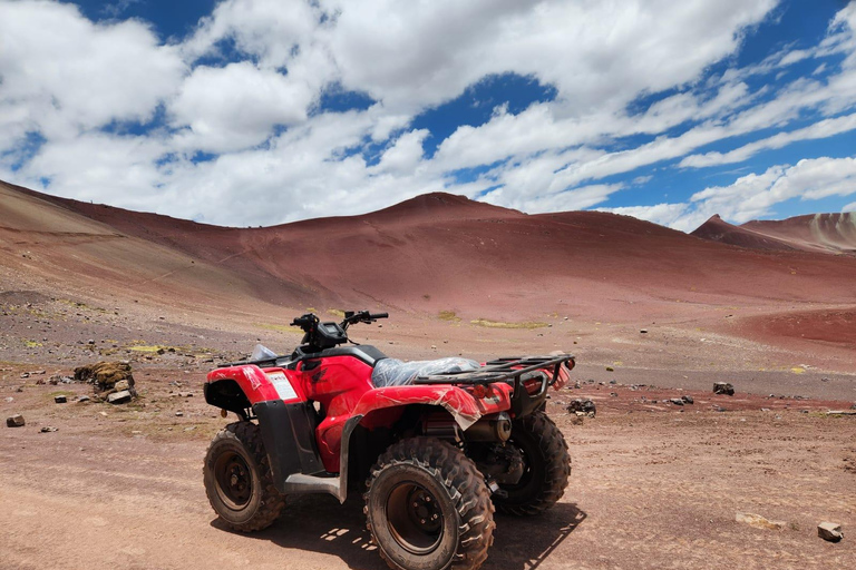 Tour gastronómico em Rainbow Mountain e Red Valley com comidaPasseio em ATV simples com pequeno-almoço e almoço