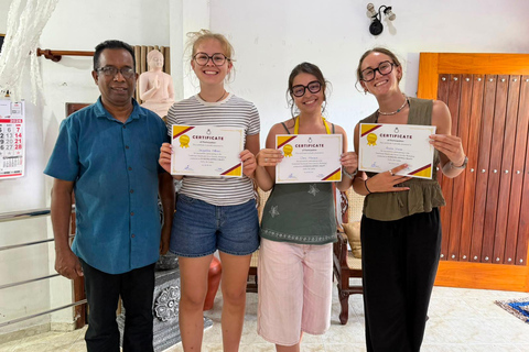 Galle: Traditional Silversmith Experience with Local Lunch