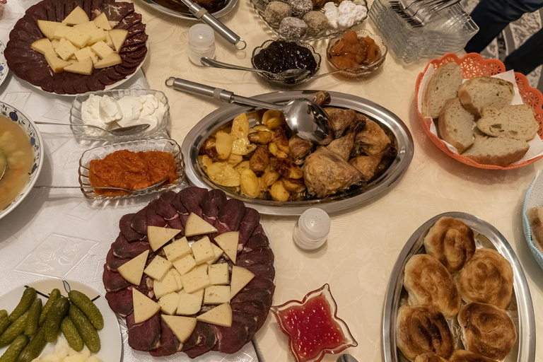 Understanding Srebrenica Genocide + Lunch with Local Family