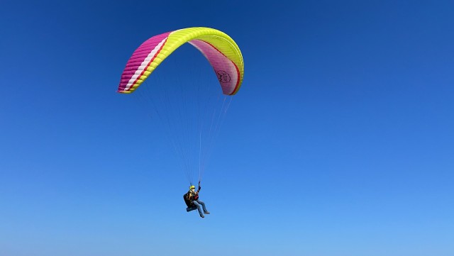 Visit Paragliding in Kurunegala in Kurunegala
