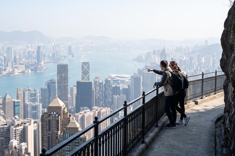 Hong Kong: Victoria Peak Guided Walking Tour Private Tour