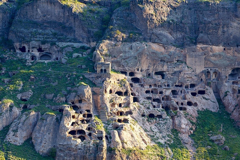 Tbilisi: Vardzia Caves, Rabati Castle and Borjomi Day Trip