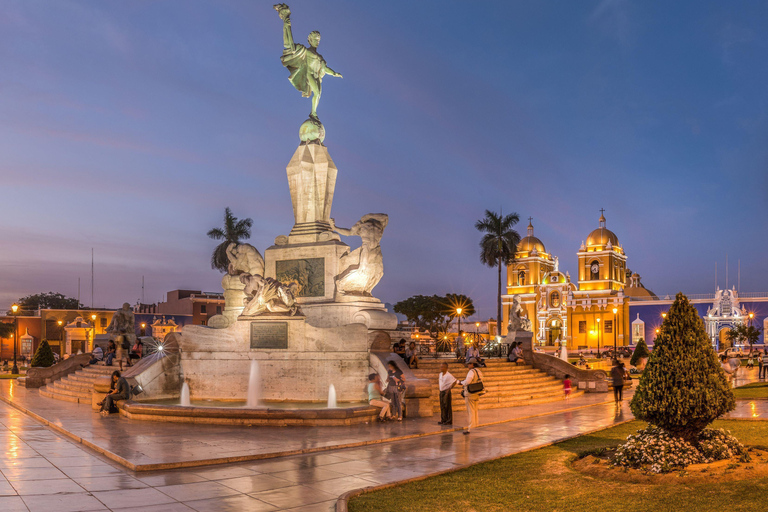 Trujillo : Pedestrian tour through the city of Trujillo