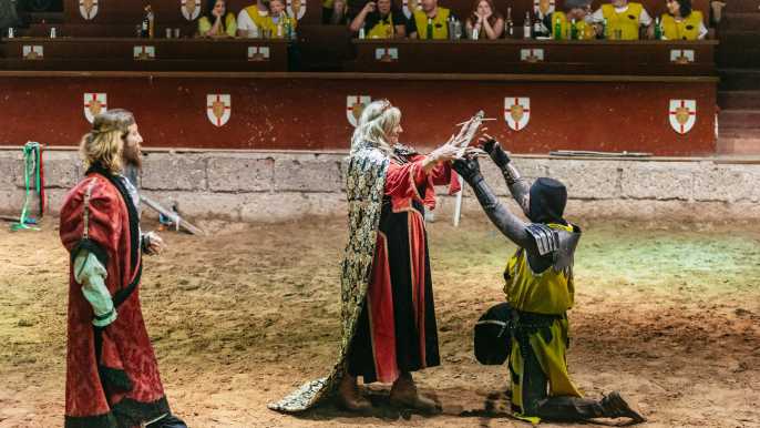 Tenerife: Castillo San Miguel Medieval Show with Dinner
