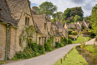 From London: 7 Unmissable Cotswolds Sights Small Group Tour