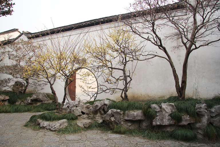From Shanghai: Tongli Water Town & Master of Nets Garden Tickerts + Transfer(NO Guide)