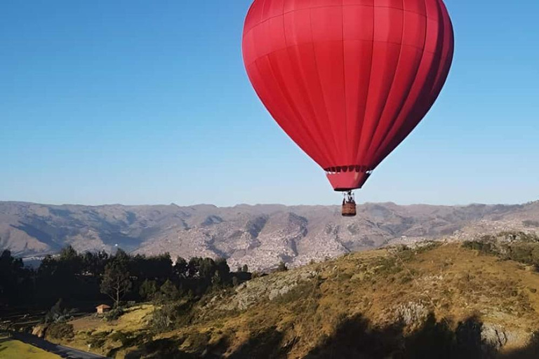 Cusco / lot balonem na ogrzane powietrze z szampanem - prywatnie