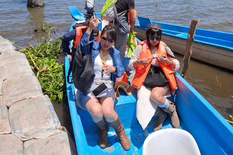 纳库鲁湖公园野生动物园之旅和纳瓦沙湖乘船游览纳库鲁湖公园野生动物园之旅和纳瓦沙湖游船之旅