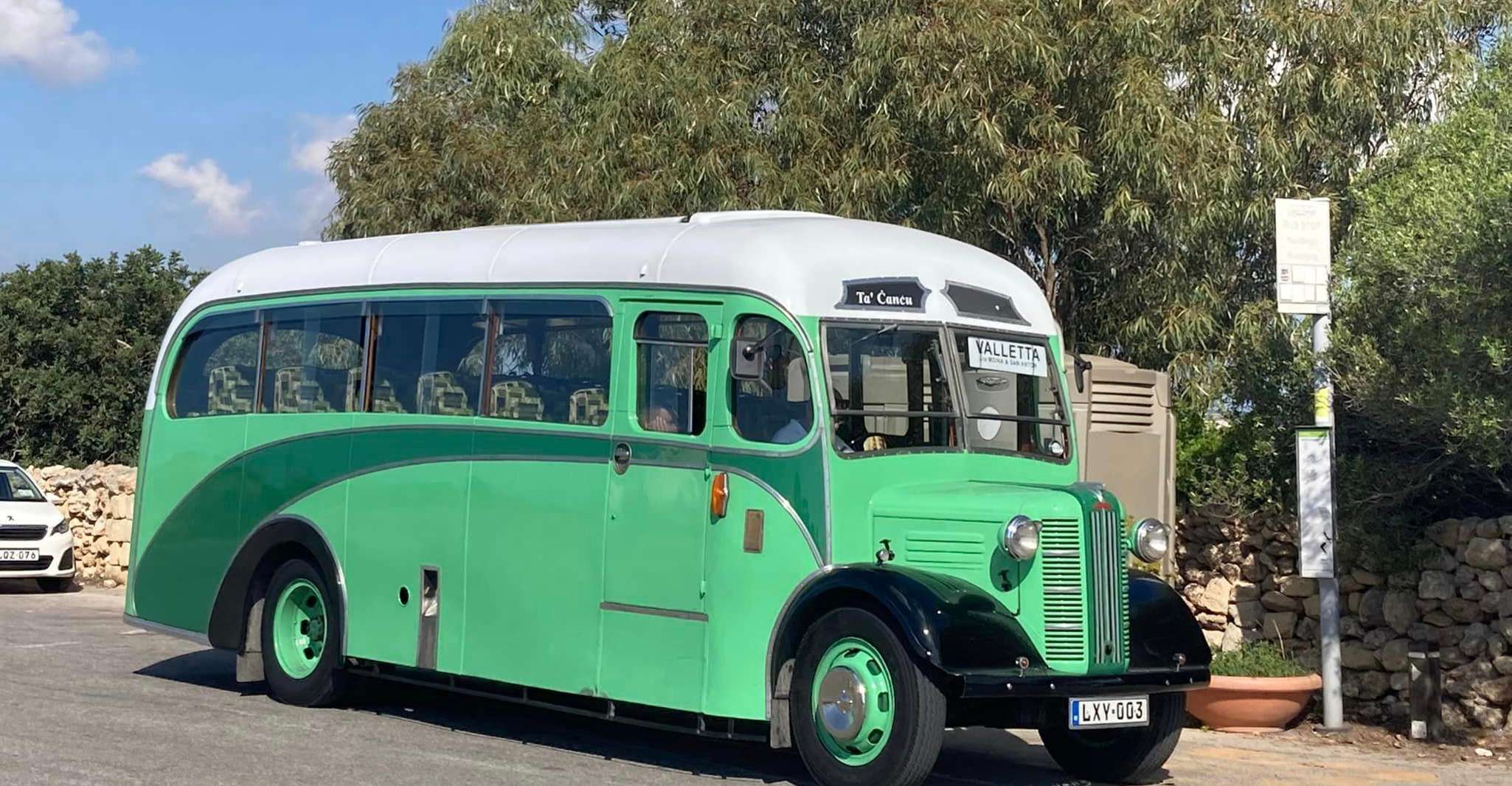 Valletta, Sunday Vintage Bus naar Marsaxlokk - Hizvo