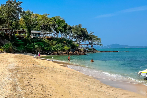 Private Pattaya Day Tour: Sanctuary of Truth & Beach Café Sanctuary of Truth & Cave Beach Club (Beachfront)