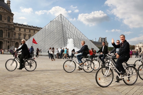 París: tour en bicicleta de 3 horas por el río SenaTour en inglés