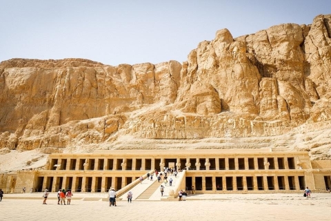 Luxor: volledige dagtocht naar de Westelijke Jordaanoever, lunch en geluid en licht