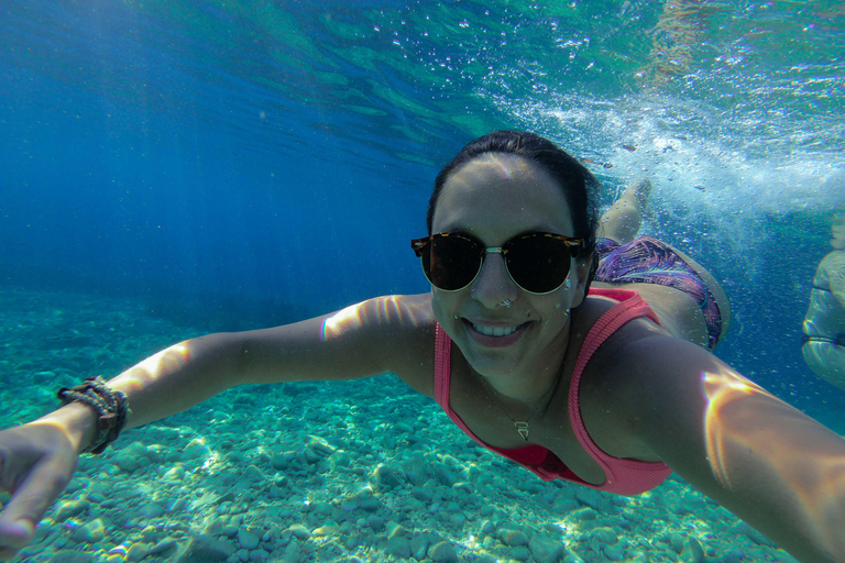 From Trogir: Three Island Boat Tour with Blue Lagoon & Lunch