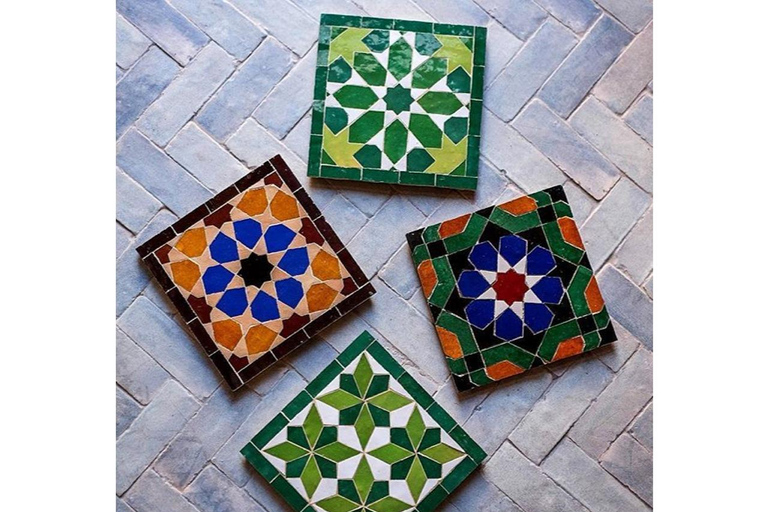 丹吉尔工作坊：制作属于你的 Zelij 瓷砖，并将其带回家丹吉尔工作坊：制作自己的 Zelij 瓷砖并带回家