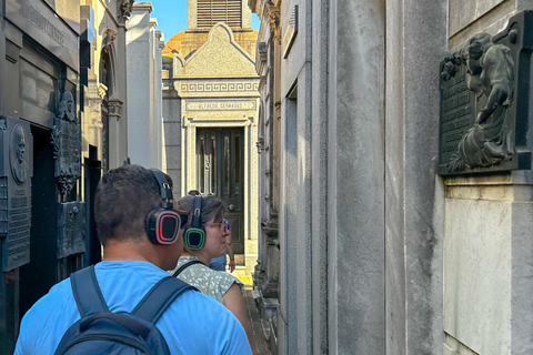 Recoleta Cemetery Experience - Silent Tour with the Death Buenos Aires: Recoleta Cemetery Immersive Sound Experience