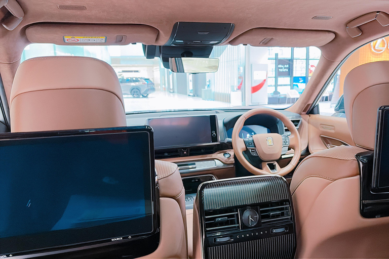 Nagoya: Toyota Innovation Private Tour with Transfers
