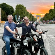 Paris: Eiffel Tower and Notre Dame Night Tour by E-Bike