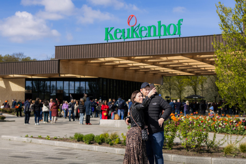 Amsterdam Schiphol Airport Shuttle Bus to Keukenhof & Entry