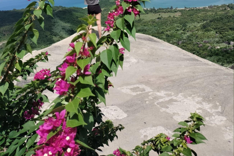 Da Nang: prywatna wycieczka Easy Rider motocyklem przez przełęcz Hai VanZ DA NANG/HOI AN (w obie strony)