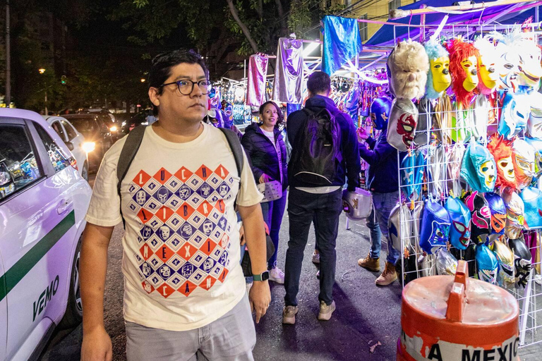 Città del Messico: esperienza di Lucha Libre con un giornalistaMartedì all'Arena Mexico