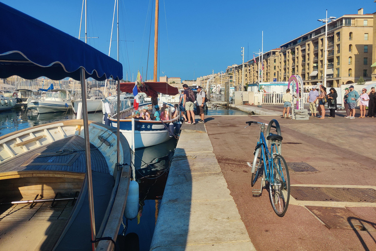 Marseille Boat Tour - See Marseille from the sea in a Pointu Marseille Boat Tour - High Season Rates