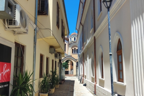 Jednodniowa wycieczka z Budvy: odkryj mistyczną Szkodrę w Albanii