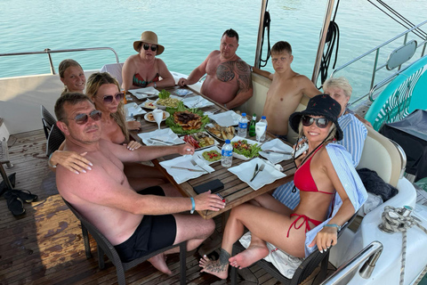 Side: Luxury Private Yacht Trip with Hotel Transfer 4 Hours Luxury Private Yacht Trip with Hotel Transfer