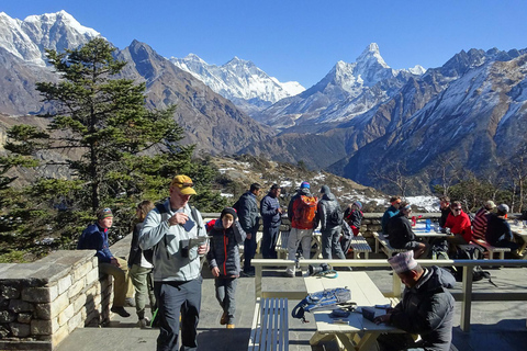 Tour del Campo Base dell&#039;Everest in elicottero con atterraggio