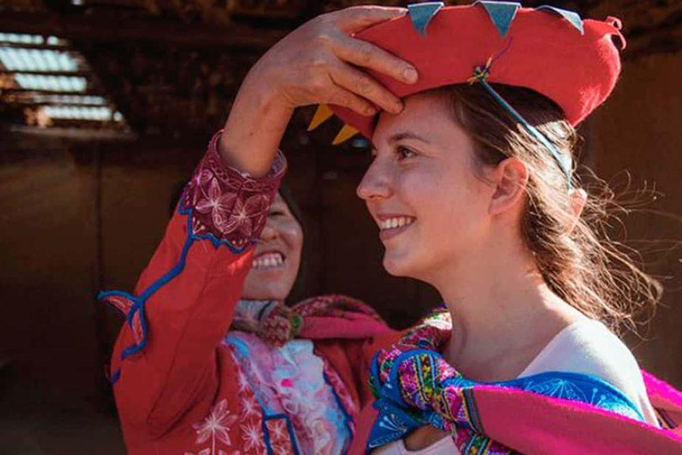 From Cusco: Handicraft Creativity Workshop all day.