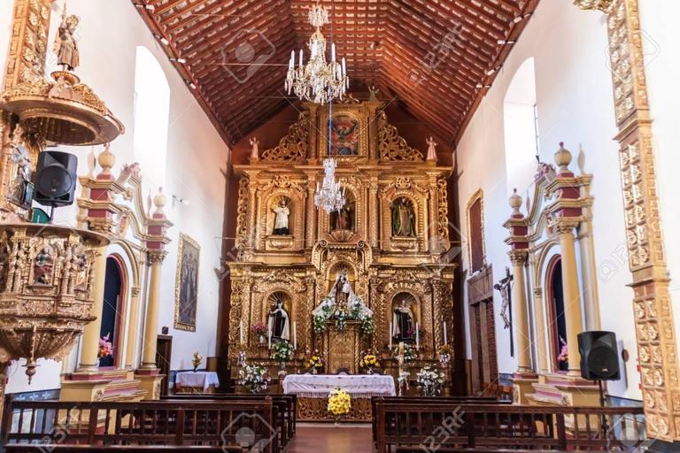 Sucre: Private City Walking Guided Tour