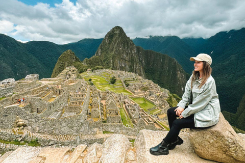 Machu Picchu Ruins + Machu Picchu Mountain