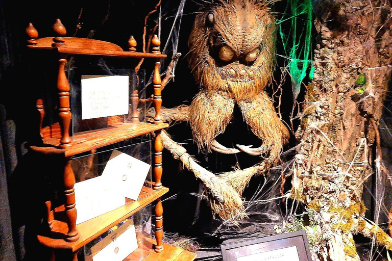Wrocław: MovieGate Underground Shelter & Film Exhibition
