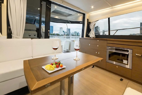 Da Nang Night River Cruise with Dinner & Dragon Bridge Dinner On Cruise With Shared Table & Without Pick-Up