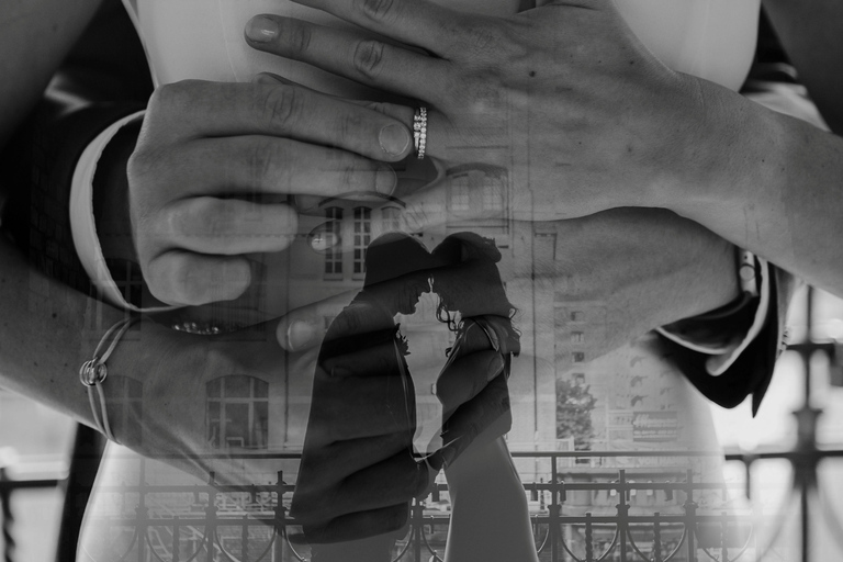 Levi: Professional engagement or after-wedding shoot