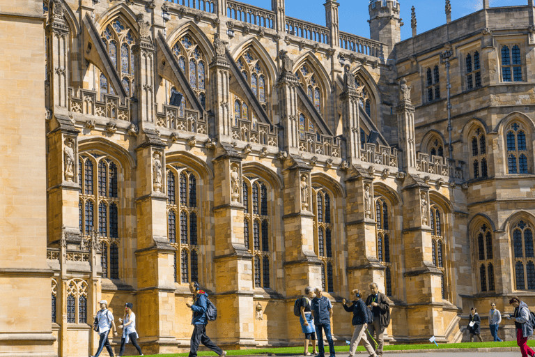 From London: Windsor Castle Half-Day Tour with Entry Ticket