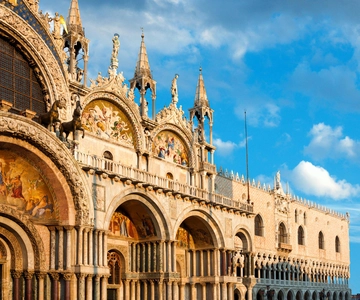 Venice: St. Mark's Basilica, Doge's Palace & Bridge of Sighs